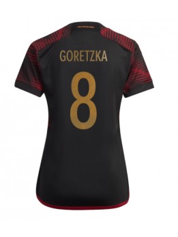 Ženski Nogometna dresi replika Nemčija Leon Goretzka #8 Gostujoči SP 2022 Kratek rokav